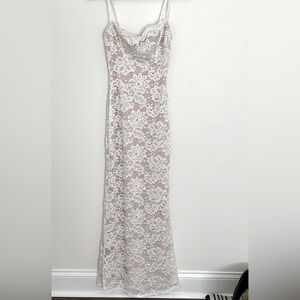 Lace maxi dress